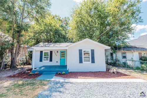 3584 Log Cabin Dr, Macon, GA, 31204-3709 | Card Image