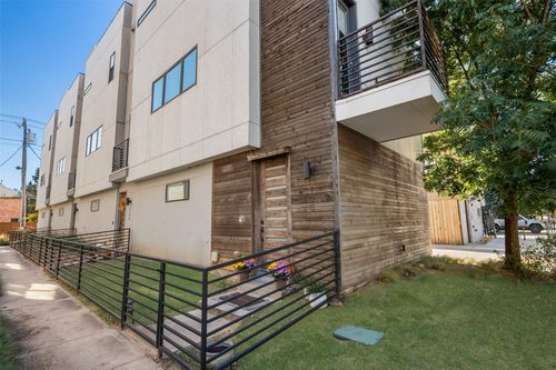 100-5810 Bryan Pkwy, Dallas, TX, 75206-8112 | Card Image