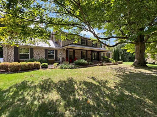 33 Gibson Lake Dr, Palgrave, ON, L7E4B3 | Card Image