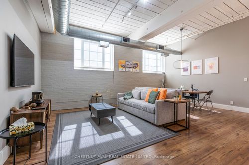 1-1135 Dundas St E, Toronto, ON, M4M1R9 | Card Image