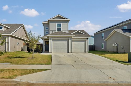 1417 Silver Spruce Ln, Fort Worth, TX, 76140-5429 | Card Image