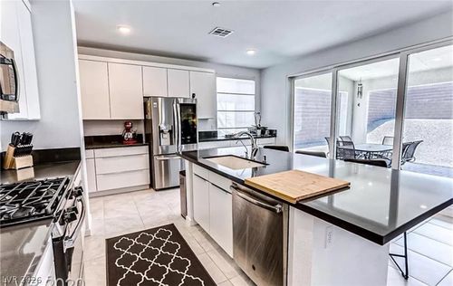 817 Piermont Ct, Henderson, NV, 89052-4553 | Card Image