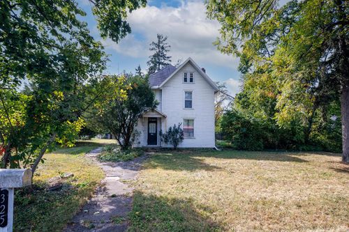 325 W William St, Delaware, OH, 43015-2407 | Card Image