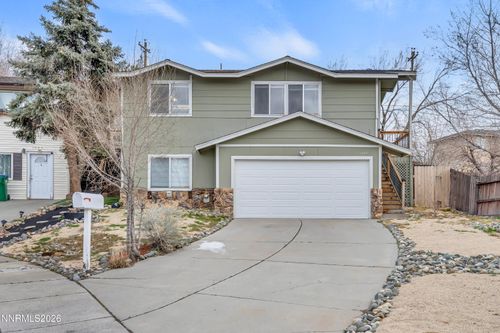 1045 Hartford Ct, Reno, NV, 89503-5711 | Card Image