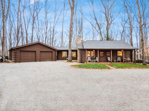 1060 Fox Ln, Sugar Grove, OH, 43155 | Card Image