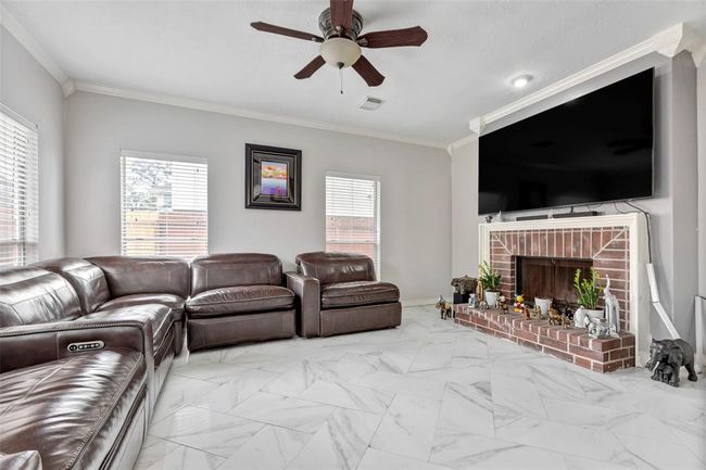 Den off the kitchen | Image 17