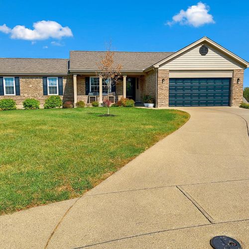 2318 Summerset Cir, Florence, KY, 41042-9150 | Card Image