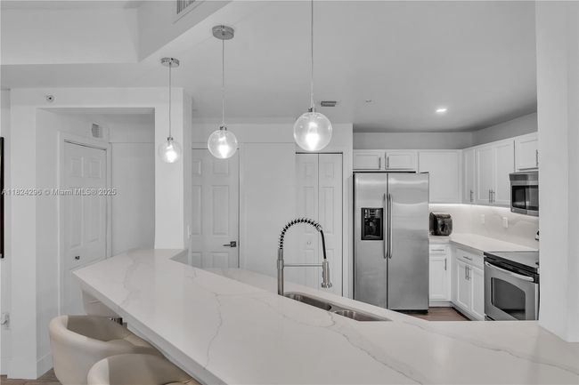 APT-209 - 11401 Nw 89 Th St, Home with 2 bedrooms, 3 bathrooms and null parking in Doral FL | Image 26