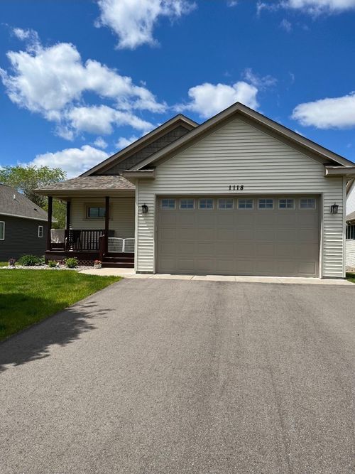 1118 Melody Ct Nw, Isanti, MN, 55040-7486 | Card Image
