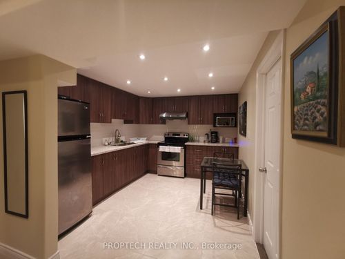 lower-85 Sloane Ave, North York, ON, M4A2A9 | Card Image