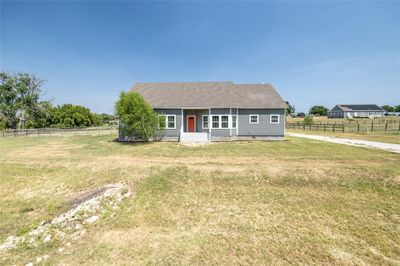 122 Quail Lane, House other with 3 bedrooms, 2 bathrooms and null parking in Boyd TX | Image 1