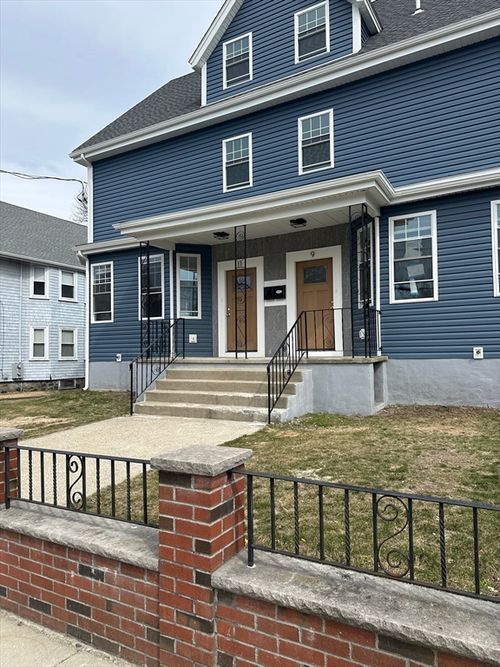 11-11 Logan Ave, Medford, MA, 02155 | Card Image