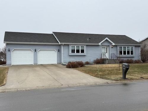 305 15th St N, Breckenridge, MN, 56520-1816 | Card Image