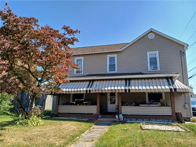 938 Wood Street, House other with 3 bedrooms, 2 bathrooms and 2 parking in Derry Twp PA | Image 1