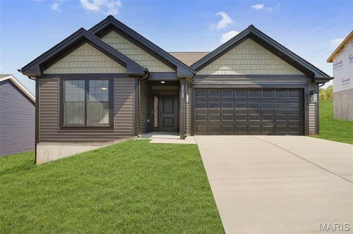 189 Hank'S Close, Washington, MO, 63090 | Card Image