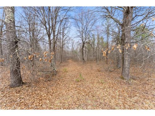 7108 Oakwood Pkwy, Webster, WI, 54893-1102 | Card Image