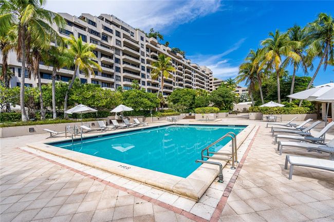 APT-543 - 151 Crandon Blvd, Condo with 3 bedrooms, 3 bathrooms and null parking in Key Biscayne FL | Image 50