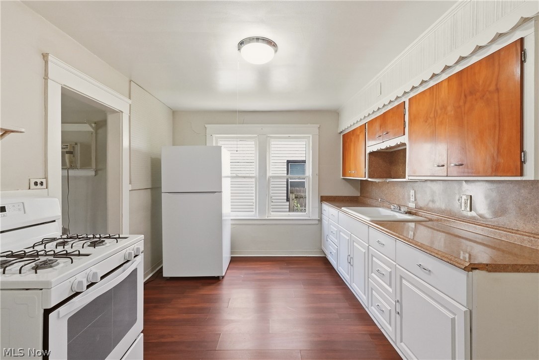 Residential Lease in Cleveland 4