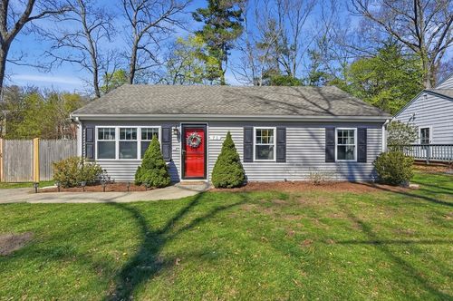 71 Highland St, Canton, MA, 02021-3809 | Card Image