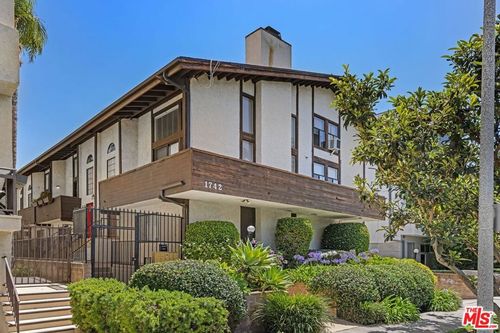 2-1742 Stoner Ave, Los Angeles, CA, 90025-1897 | Card Image