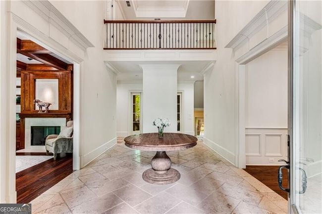 960 W Kingston Drive, House other with 5 bedrooms, 5 bathrooms and null parking in Atlanta GA | Image 3