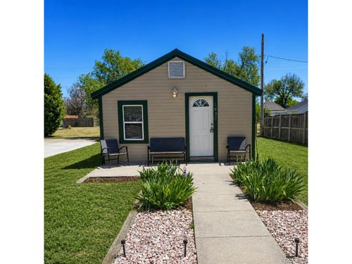 1030 Meeker St, Fort Morgan, CO, 80701-2046 | Card Image