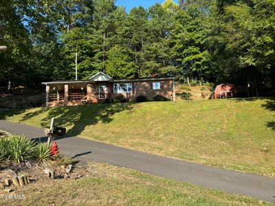 220 Friend Street, House other with 3 bedrooms, 1 bathrooms and null parking in Clintwood VA | Image 1