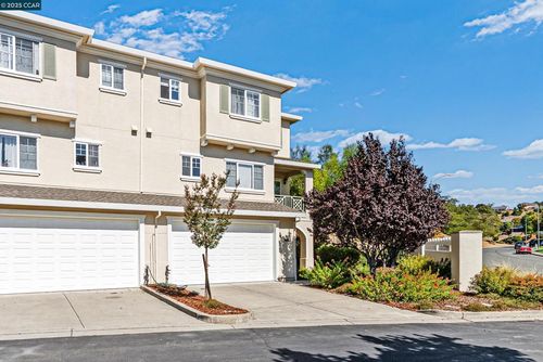 100 Shoal Dr W, Vallejo, CA, 94591-6954 | Card Image