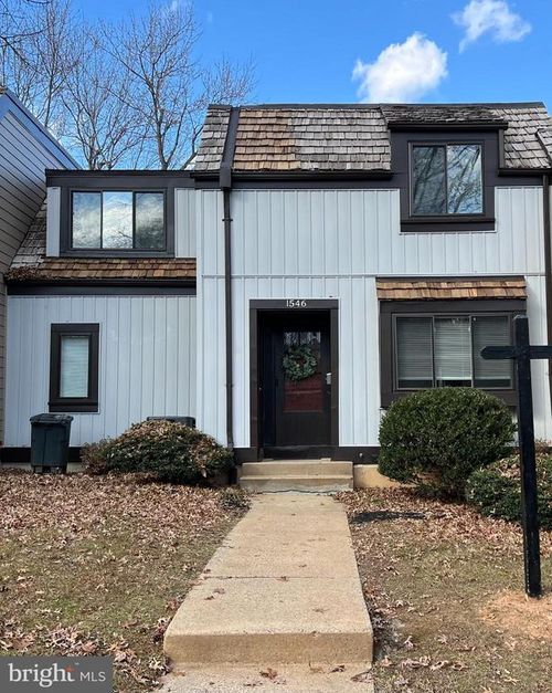 1546 Scandia Cir, RESTON, VA, 20190-4967 | Card Image