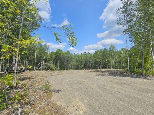 M12 L17-8 Glen View Drive, Skowhegan, ME, 04976 | Card Image