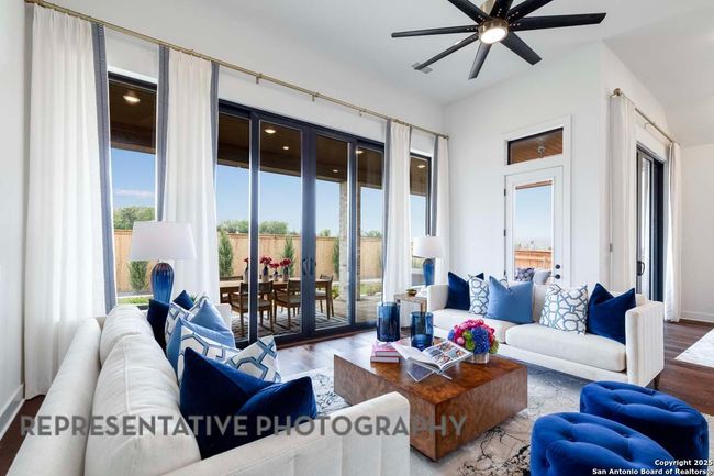 310 Cleveland, House other with 4 bedrooms, 5 bathrooms and null parking in New Braunfels TX | Image 14