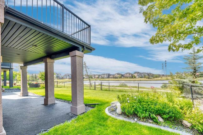 341 Rainbow Falls Way, House other with 4 bedrooms, 4 bathrooms and 6 parking in Chestermere AB | Image 4