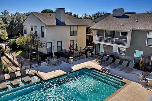 233-5909 Birchbrook Dr, Dallas, TX, 75206-4562 | Card Image