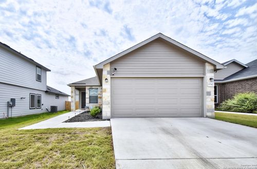 6542 Cibolo Spgs, Converse, TX, 78109-3880 | Card Image