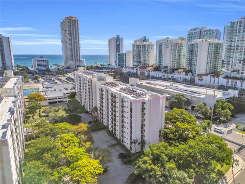 apt-217-16909 N Bay Rd, Sunny Isles Beach, FL, 33160-4222 | Card Image