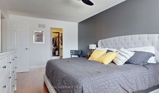 28 Cawker Crt, House other with 5 bedrooms, 4 bathrooms and 4 parking in Whitby ON | Image 27