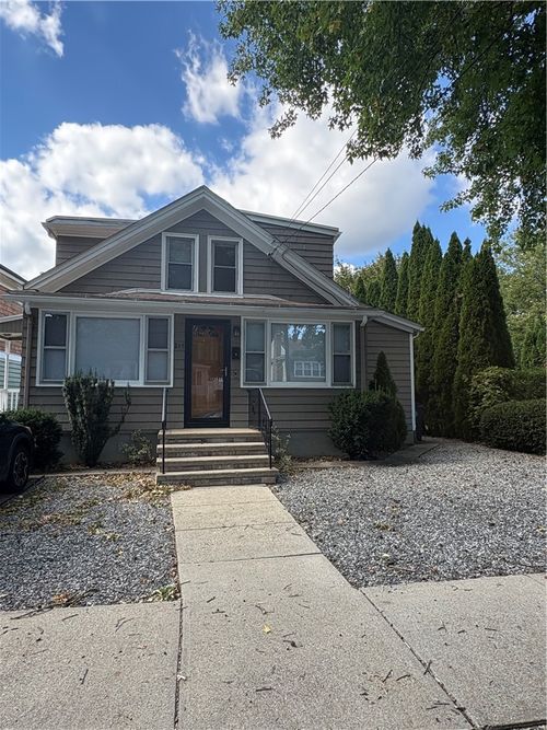 2-202 Enfield Ave, Providence, RI, 02908-1244 | Card Image