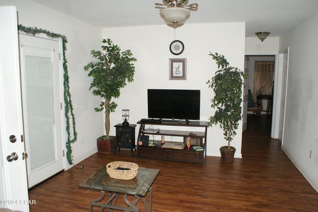 5728 Snowhill Rd, House other with 2 bedrooms, 2 bathrooms and null parking in Malone FL | Image 9
