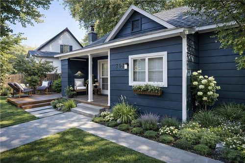 108 W 7th St, Fayetteville, AR, 72701-6527 | Card Image