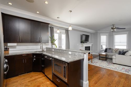 unit-2-39 Coffey St, Boston, MA, 02122-2355 | Card Image