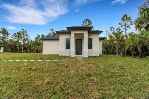 4681 18th Ave Se, NAPLES, FL, 34117-9501 | Card Image