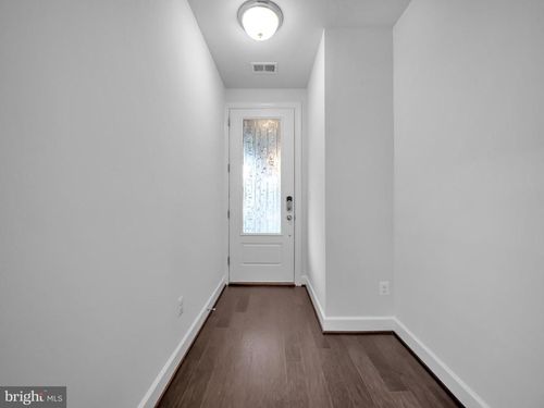 42281 Impervious Ter, BRAMBLETON, VA, 20148-4952 | Card Image