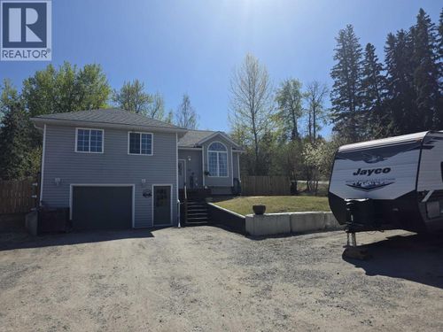 398 5th St W, Vanderhoof, BC, V0J3A0 | Card Image