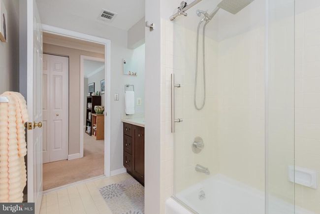 APT-601 - 1 Southerly Ct, Condo with 2 bedrooms, 2 bathrooms and null parking in TOWSON MD | Image 31