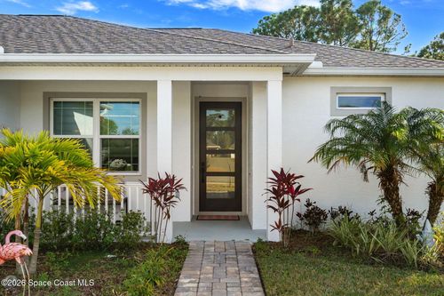 1154 Captiva Island Cir Sw, Palm Bay, FL, 32908-6815 | Card Image