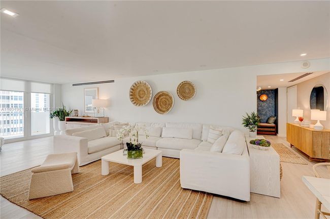 APT-1505 - 1370 Ocean Blvd, Condo with 2 bedrooms, 2 bathrooms and null parking in Pompano Beach FL | Image 16