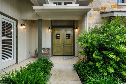 5-3200 Pinnacle Club Dr, Kerrville, TX, 78028-8252 | Card Image