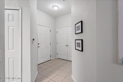 8302 - 7801 Point Meadows Drive, Condo with 2 bedrooms, 2 bathrooms and null parking in Jacksonville FL | Image 3