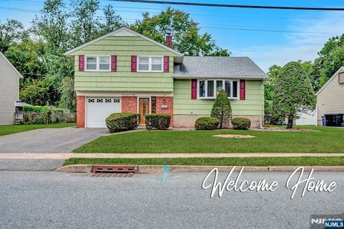 130 Sunset St, Dumont, NJ, 07628-1506 | Card Image