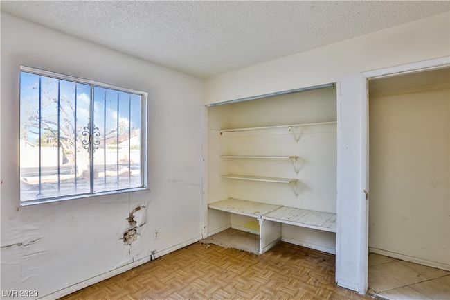 6489 Bugbee Ave, House other with 3 bedrooms, 2 bathrooms and null parking in Las Vegas NV | Image 13